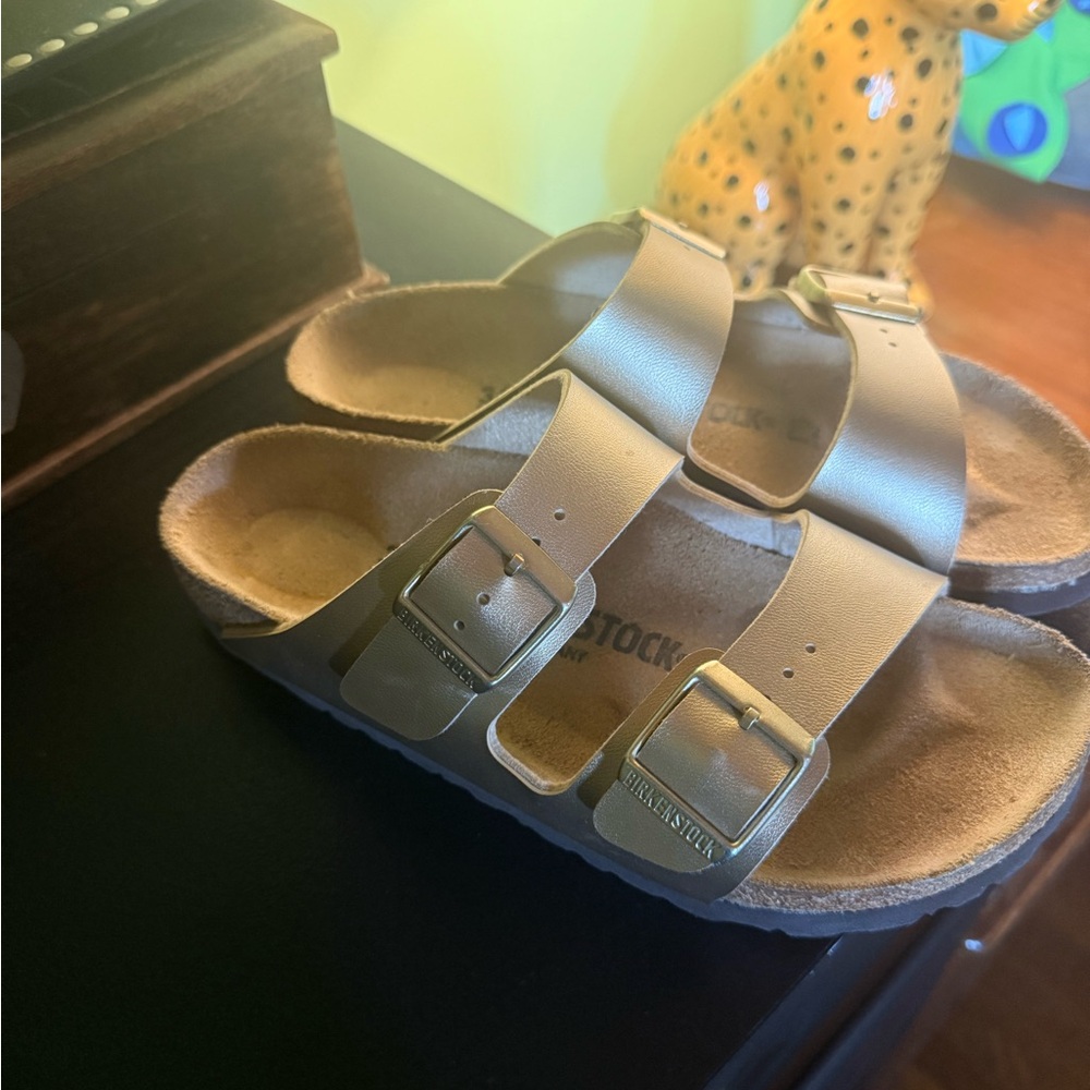 Birkenstock women Gold Sandals